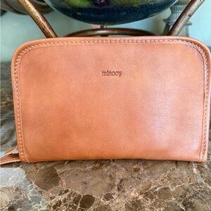 Minooy, Camel Colored Crossbody Bag, NWOT